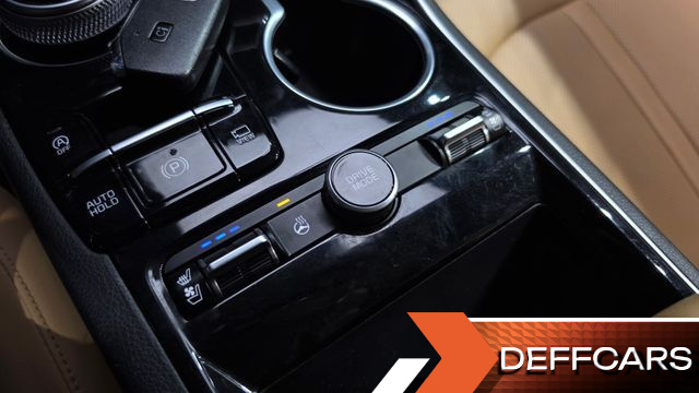 Kia K5 2.0 Prestige купить на сайте DeffCars