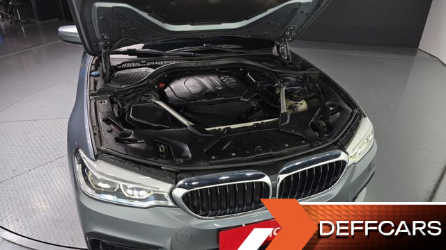 BMW 5-SERIES 520d xDrive M Sport Package купить на сайте DeffCars