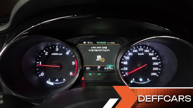 Kia CARNIVAL 9-Seater Hi-Limousine Noblesse Special купить на сайте DeffCars