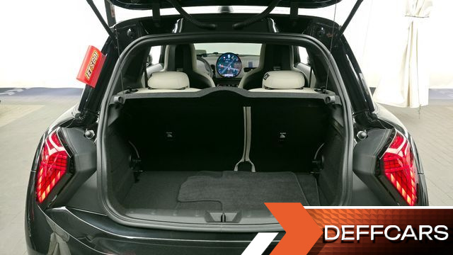 Mini COOPER Favoured купить на сайте DeffCars