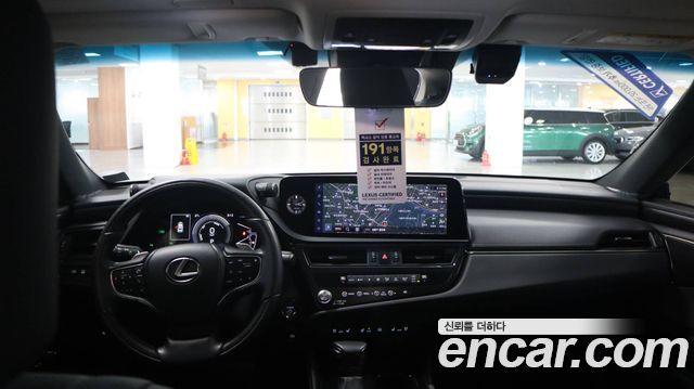 Lexus ES Executive купить на сайте DeffCars
