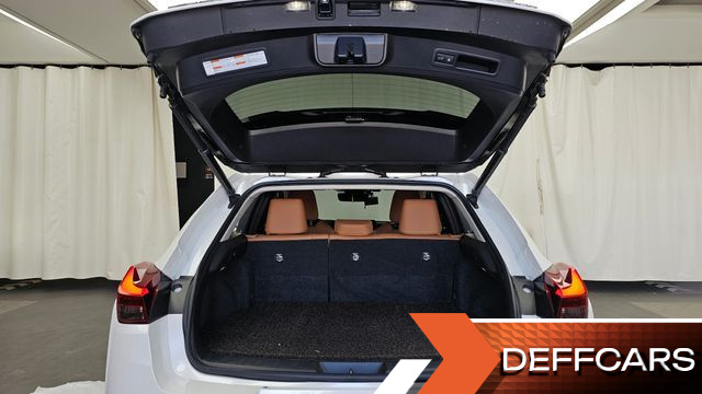 Lexus UX 2.0 AWD купить на сайте DeffCars