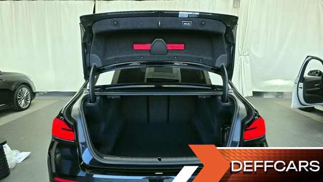 BMW 5-SERIES 530i Luxury купить на сайте DeffCars