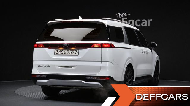 Kia CARNIVAL Gasoline 9-Seater Prestige купить на сайте DeffCars