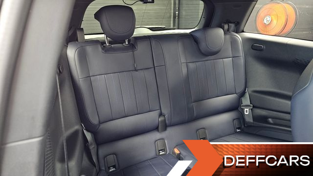 Mini COOPER SE Favoured купить на сайте DeffCars