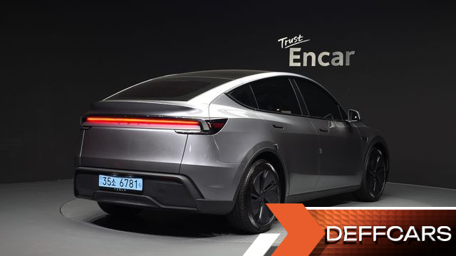 Tesla MODEL Y RWD купить на сайте DeffCars