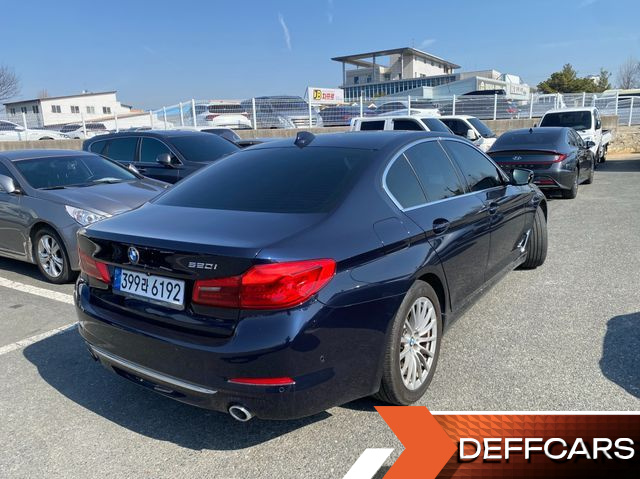 BMW 5-SERIES 520i Luxury купить на сайте DeffCars