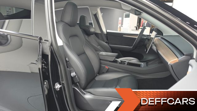 Tesla MODEL Y RWD купить на сайте DeffCars