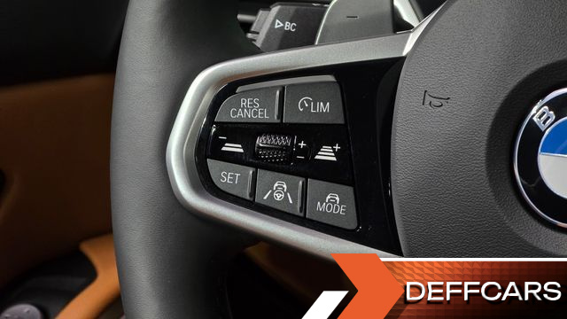 BMW 3-SERIES 320i M Sport купить на сайте DeffCars