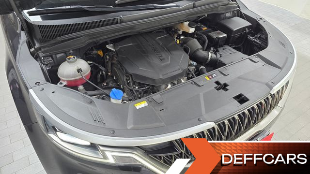 Kia CARNIVAL Diesel 9-Seater Prestige купить на сайте DeffCars