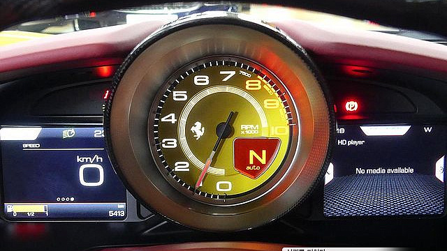 Ferrari F8 3.9 V8 купить на сайте DeffCars
