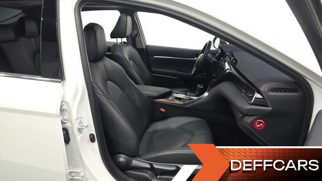 Toyota CAMRY 2.5 купить на сайте DeffCars