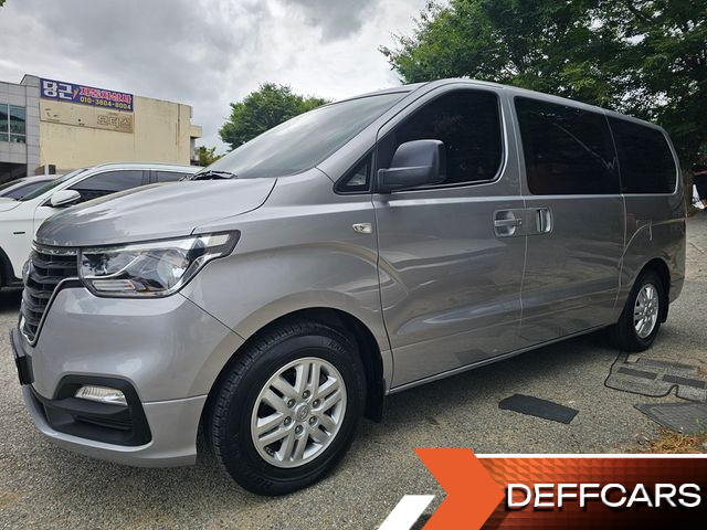 Hyundai STAREX Van 3-Seater Smart купить на сайте DeffCars
