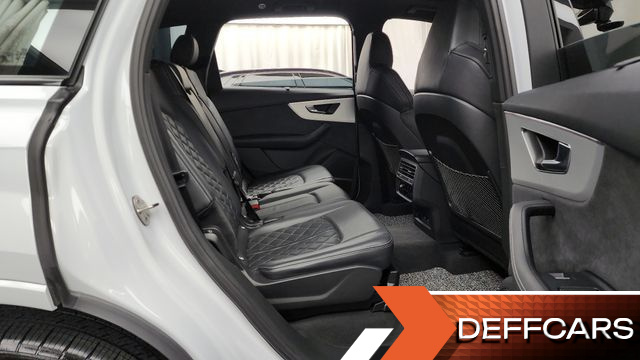 Audi Q7 55 TFSI Quattro Premium купить на сайте DeffCars