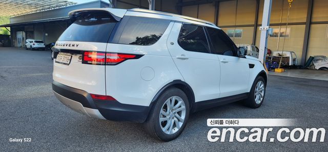 Land Rover DISCOVERY 3.0 TD6 HSE купить на сайте DeffCars