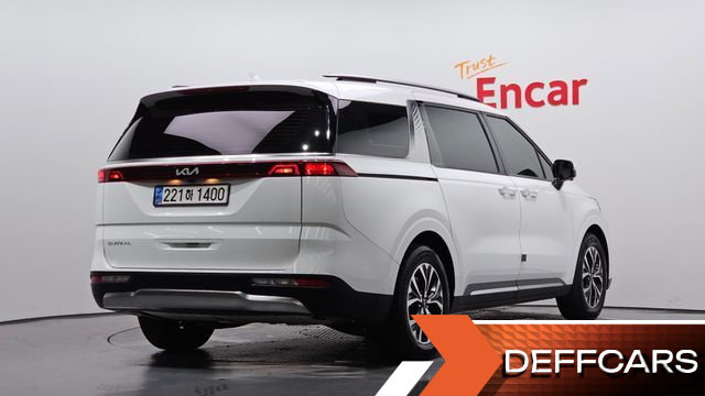 Kia CARNIVAL 9-Seater Noblesse купить на сайте DeffCars