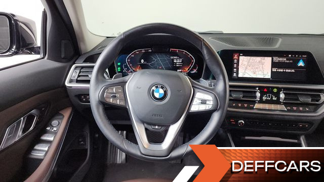 BMW 3-SERIES 320i Touring Luxury купить на сайте DeffCars