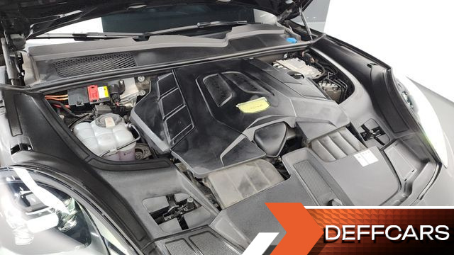 Porsche CAYENNE 3.0 Coupe купить на сайте DeffCars