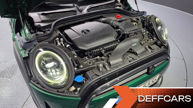 Mini COOPER Classic Plus Launch Pack Third Generation купить на сайте DeffCars