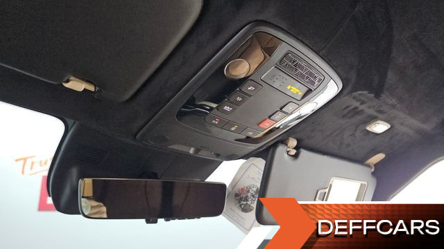 Kia CARNIVAL Gasoline 9-Seater Signature купить на сайте DeffCars