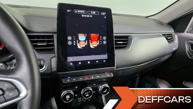 Renault-KoreaSamsung XM3 1.3 TCe RE Signature купить на сайте DeffCars