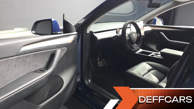 Tesla MODEL Y RWD купить на сайте DeffCars
