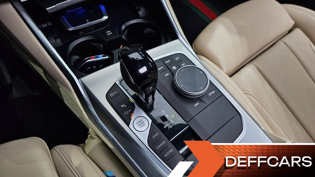 BMW 3-SERIES 320d M Sport купить на сайте DeffCars