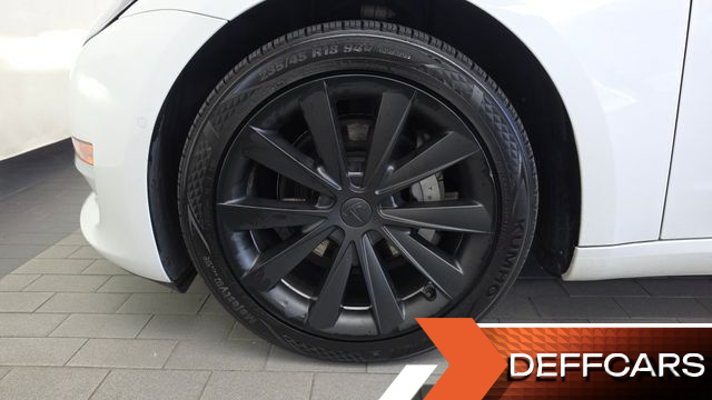 Tesla MODEL 3 Long Range AWD купить на сайте DeffCars