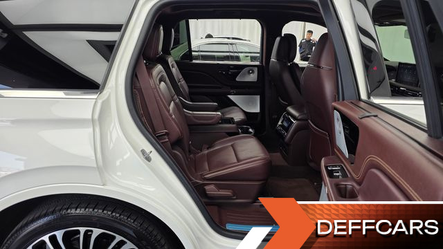 Lincoln AVIATOR 3.0 Black Label AWD купить на сайте DeffCars