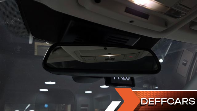 Land Rover DISCOVERY SPORT 2.0 TD4 SE (150PS) купить на сайте DeffCars