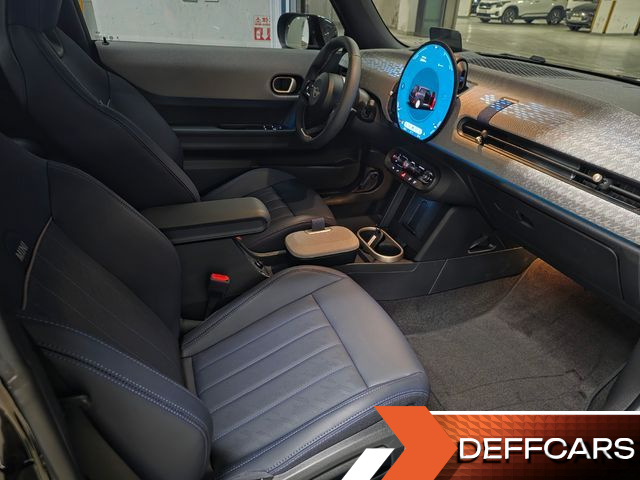 Mini COOPER Favoured купить на сайте DeffCars