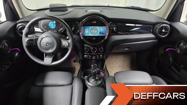 Mini COOPER 5Door Classic Third Generation купить на сайте DeffCars