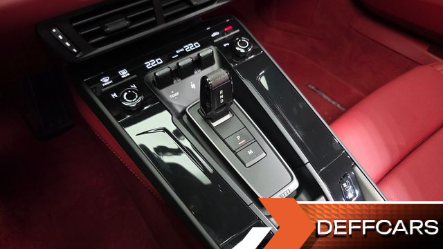 Porsche 911 Carrera GTS купить на сайте DeffCars