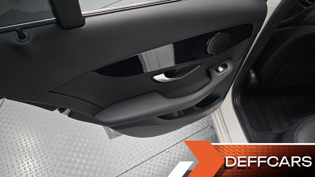 Mercedes C-CLASS C200 купить на сайте DeffCars