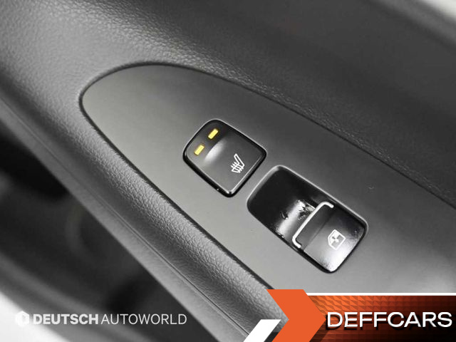 Hyundai GRANDEUR 2.5 Le Blanc купить на сайте DeffCars
