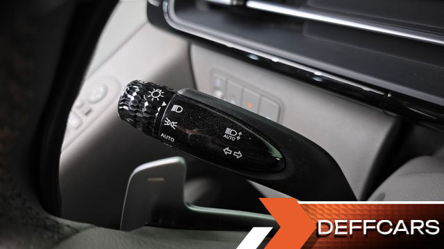 Hyundai STARIA 4WD Lounge 7-Seater Inspiration купить на сайте DeffCars