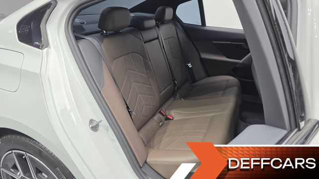 BMW 5-SERIES 520i M Sport купить на сайте DeffCars