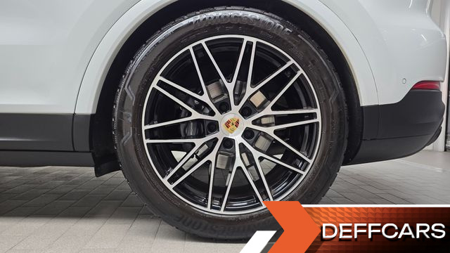 Porsche CAYENNE 3.0 купить на сайте DeffCars