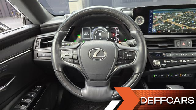 Lexus ES Luxury Plus купить на сайте DeffCars