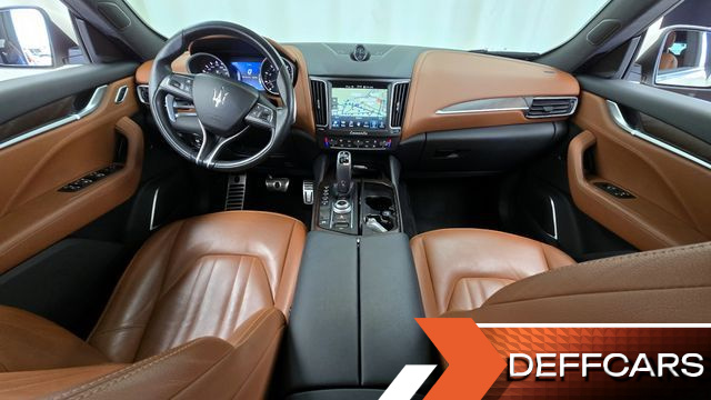 Maserati LEVANTE 3.0 AWD Premium купить на сайте DeffCars