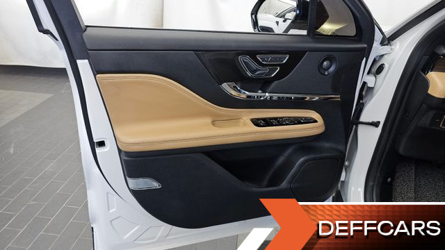 Lincoln CORSAIR 2.0 Reserve AWD купить на сайте DeffCars