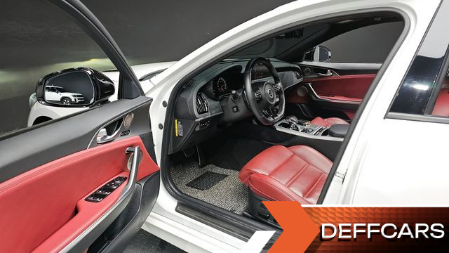 Kia STINGER 3.3 Turbo AWD GT купить на сайте DeffCars