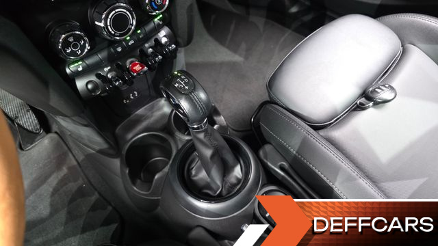 Mini COOPER 5Door Standard 3rd купить на сайте DeffCars