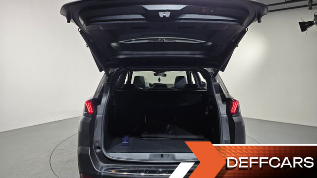 Peugeot 5008 1.5 BlueHDi GT купить на сайте DeffCars