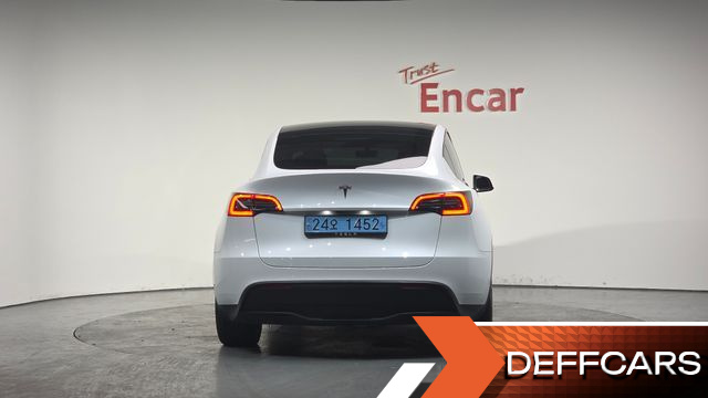 Tesla MODEL Y RWD купить на сайте DeffCars