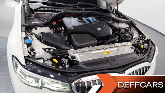 BMW 3-SERIES 330e Luxury купить на сайте DeffCars