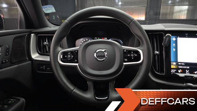 Volvo XC60 T8 R-Design купить на сайте DeffCars
