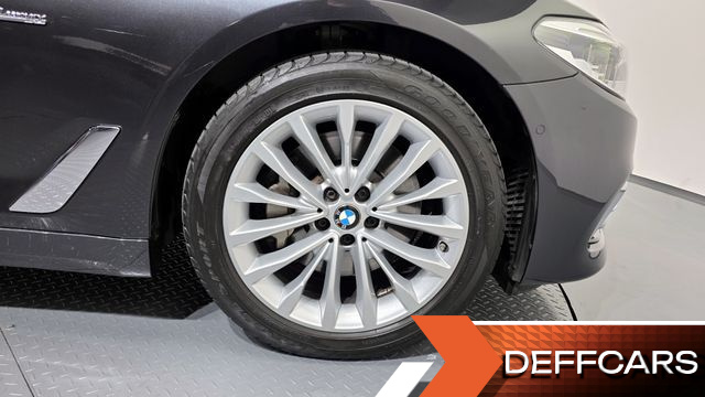 BMW 5-SERIES 530i xDrive Luxury Plus купить на сайте DeffCars