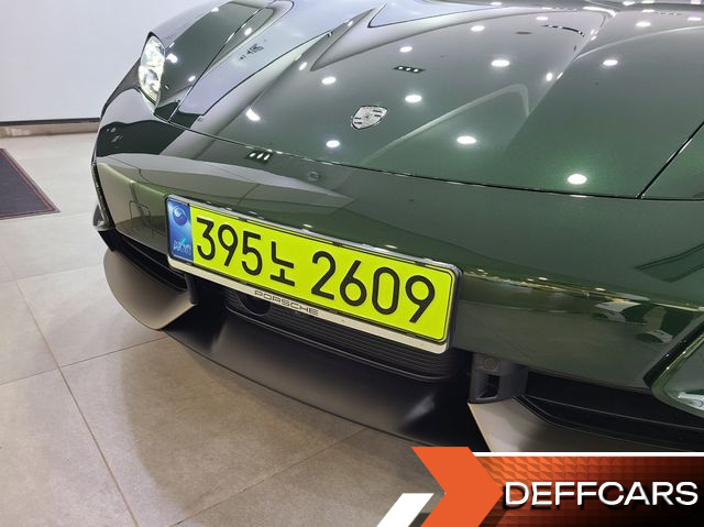 Porsche TAYCAN Turbo S купить на сайте DeffCars