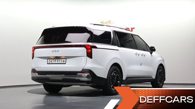 Kia CARNIVAL Diesel 9-Seater Signature купить на сайте DeffCars